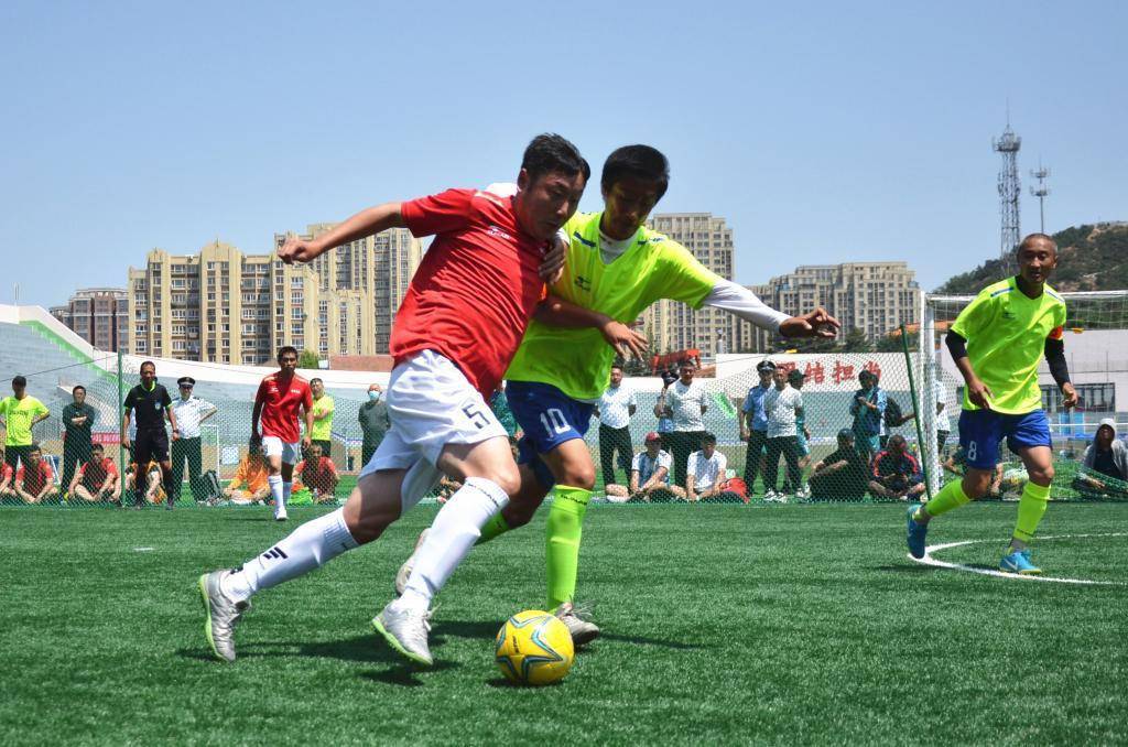 开云体育中国官网-队伍紧密配合，控球优势显著的简单介绍