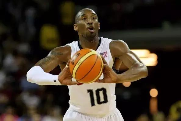 队伍紧密配合，控球优势显著的简单介绍