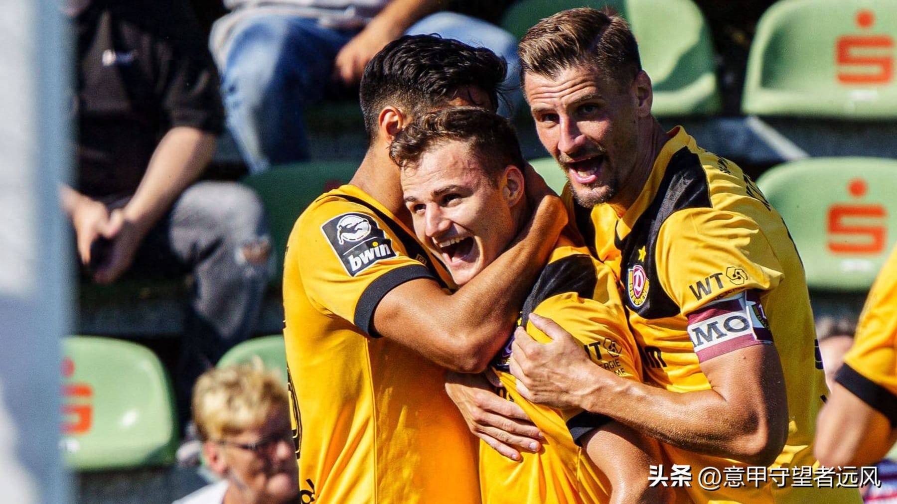 包含罗斯托克战胜对手,赢得关键3分的词条 包含罗斯托克战胜对手,赢得关键3分的词条